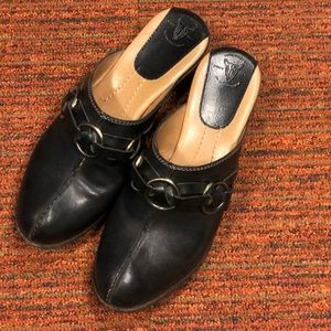 FRYE Black Leather Mules / Clogs Size 8.5M
